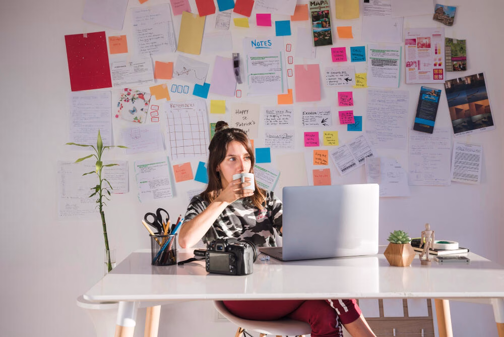 Why the Omni-Channel Approach Is a Brand Marketing Imperative 5 Content: the Glue Between Channels and Brand Marketing